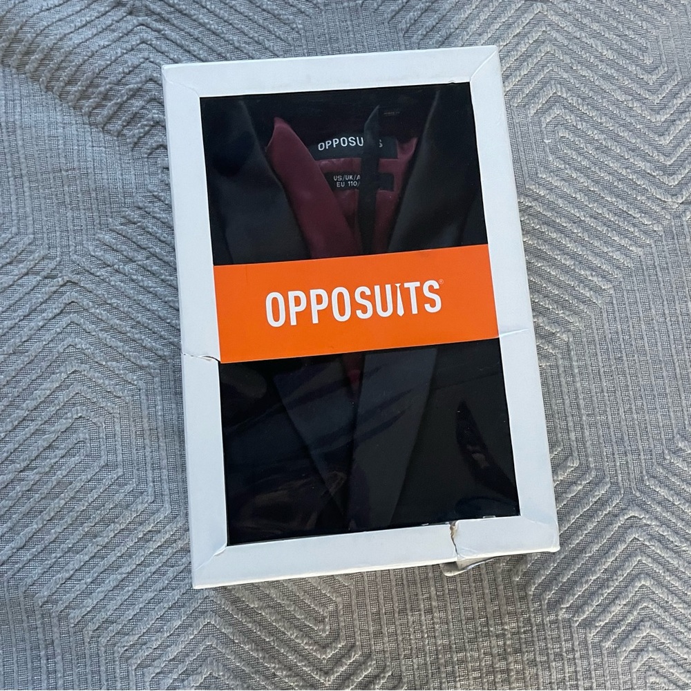 Boys 6yr Tuxedo, Black - Like New